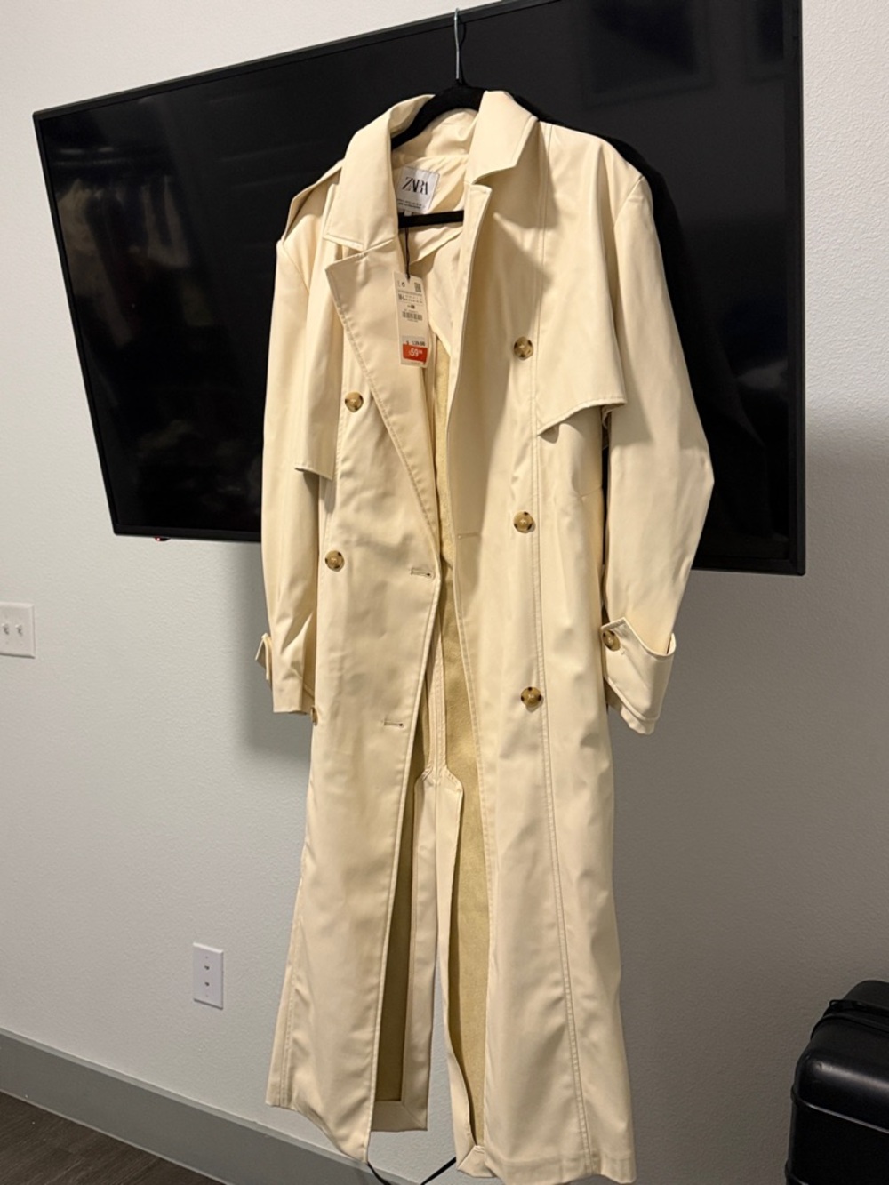 Zara Ivory Double-Breasted Trench Coat